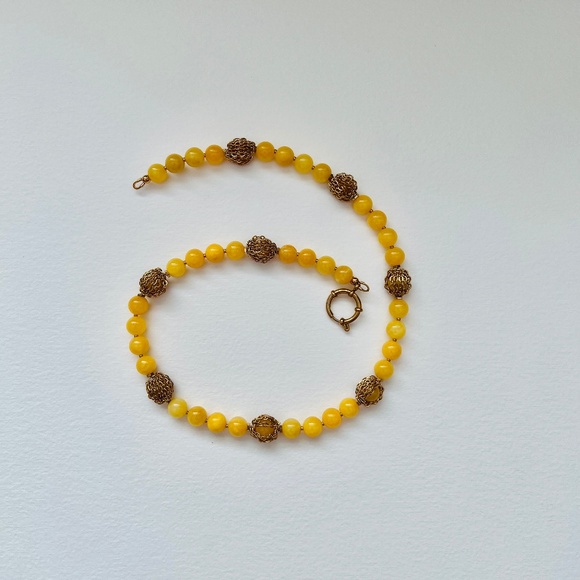Art nouveau statement necklace with yellow chalcedony beads and gold chain - Picture 3 of 4